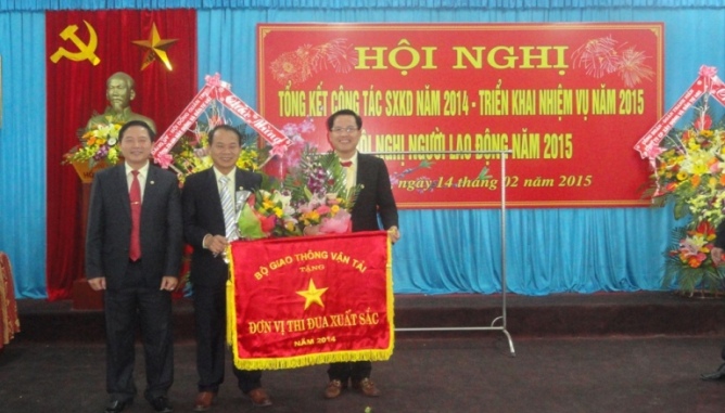 Công ty được Bộ trưởng Bộ GTVT tặng Cờ thi đua xuất sắc năm 2014